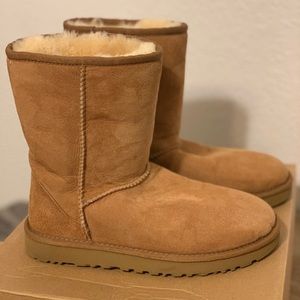UGG Classic Short Boots